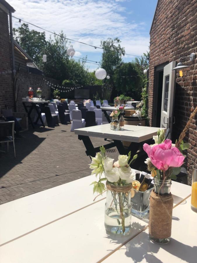Het Heerenlogement Beusichem Luaran gambar